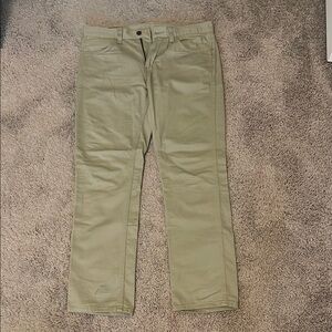 Levi's Men's Slim Jeans in Khaki